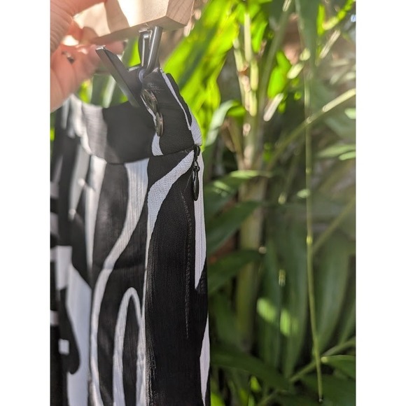 vintage silk midi skirt 2 Jones New York black white abstract psychedelic zebra - Picture 5 of 7